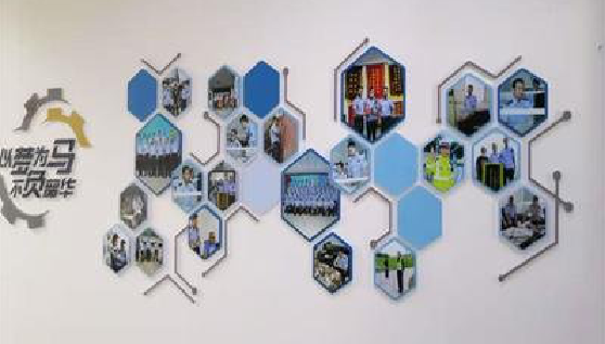 昆明文化墙最常见的做法。